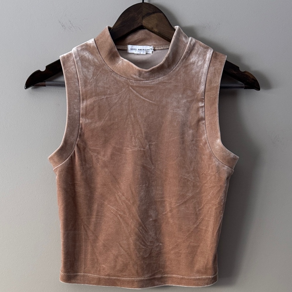 GOOD AMERICAN VELOUR SLEEVELESS TOP TAN SIZE SMALL